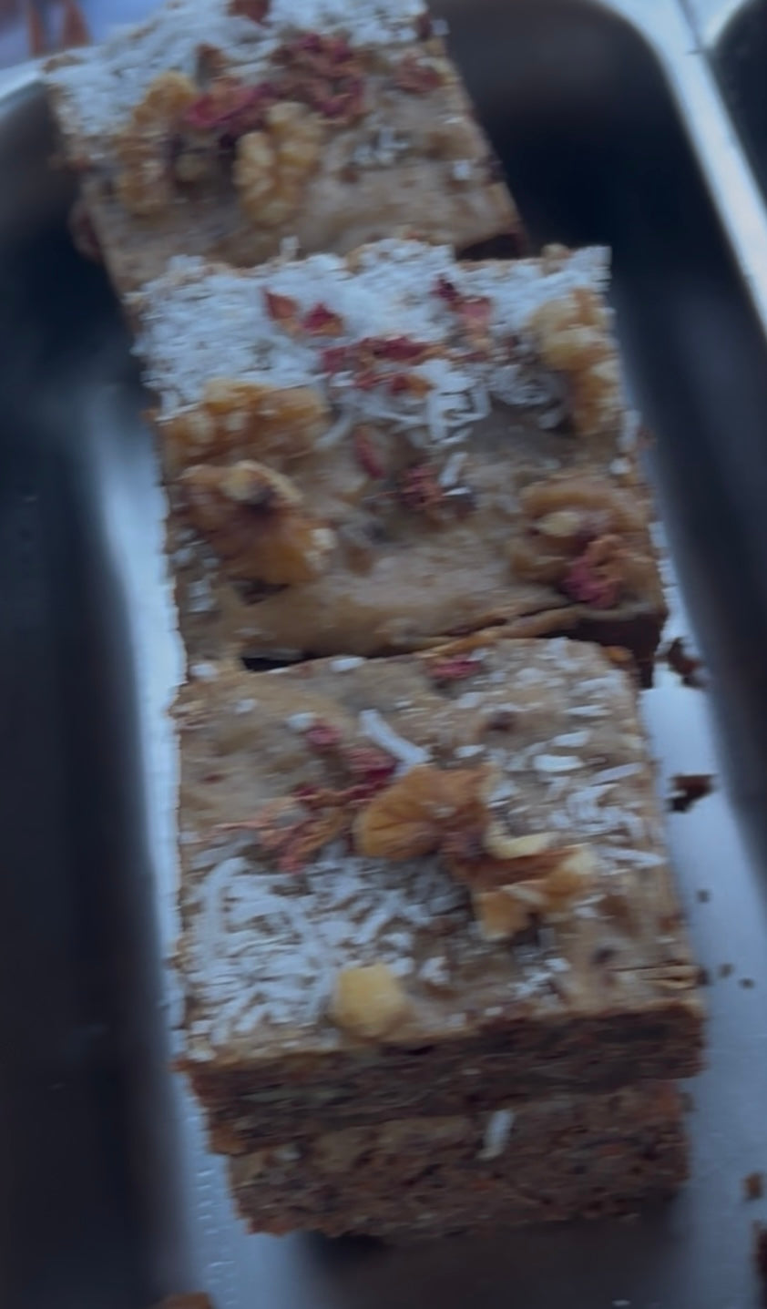 CARROT CAKE BROWNIE