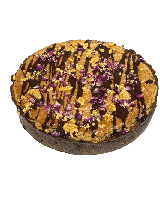 BAKED CHEESECAKE WITH NY COOKIE & CHOC BROWNIE FILLING